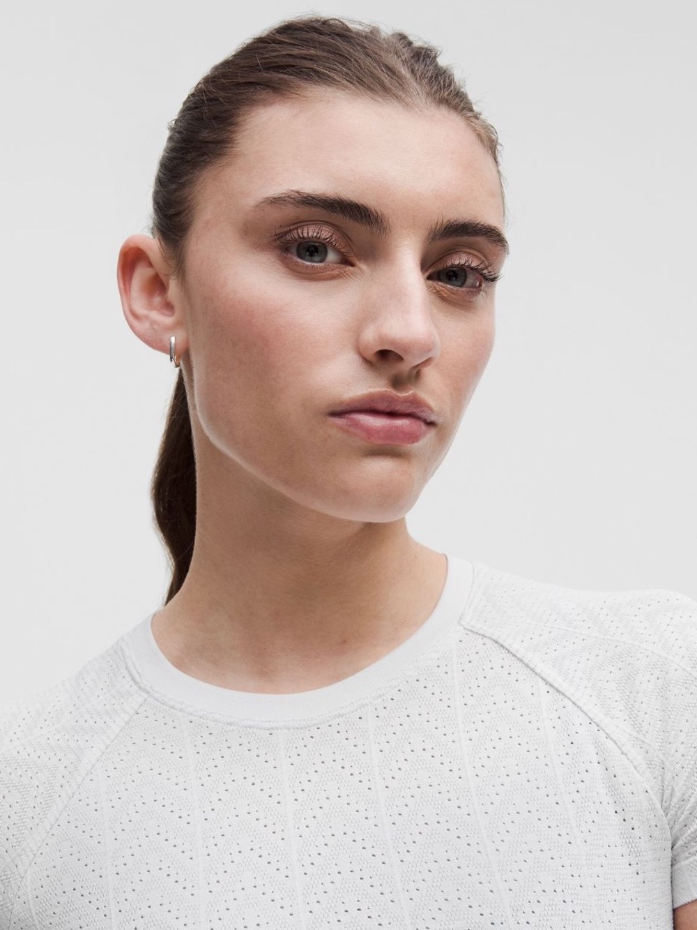 lululemon Swiftly Pointelle Cropped Short-Sleeve Shirt Herringbone Dot White - Picture 2 of 6